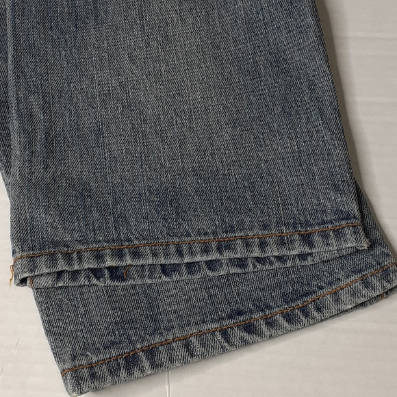 Piper & Blue Distressed Faded Jean Capris Size 9 - Picture 15 of 16